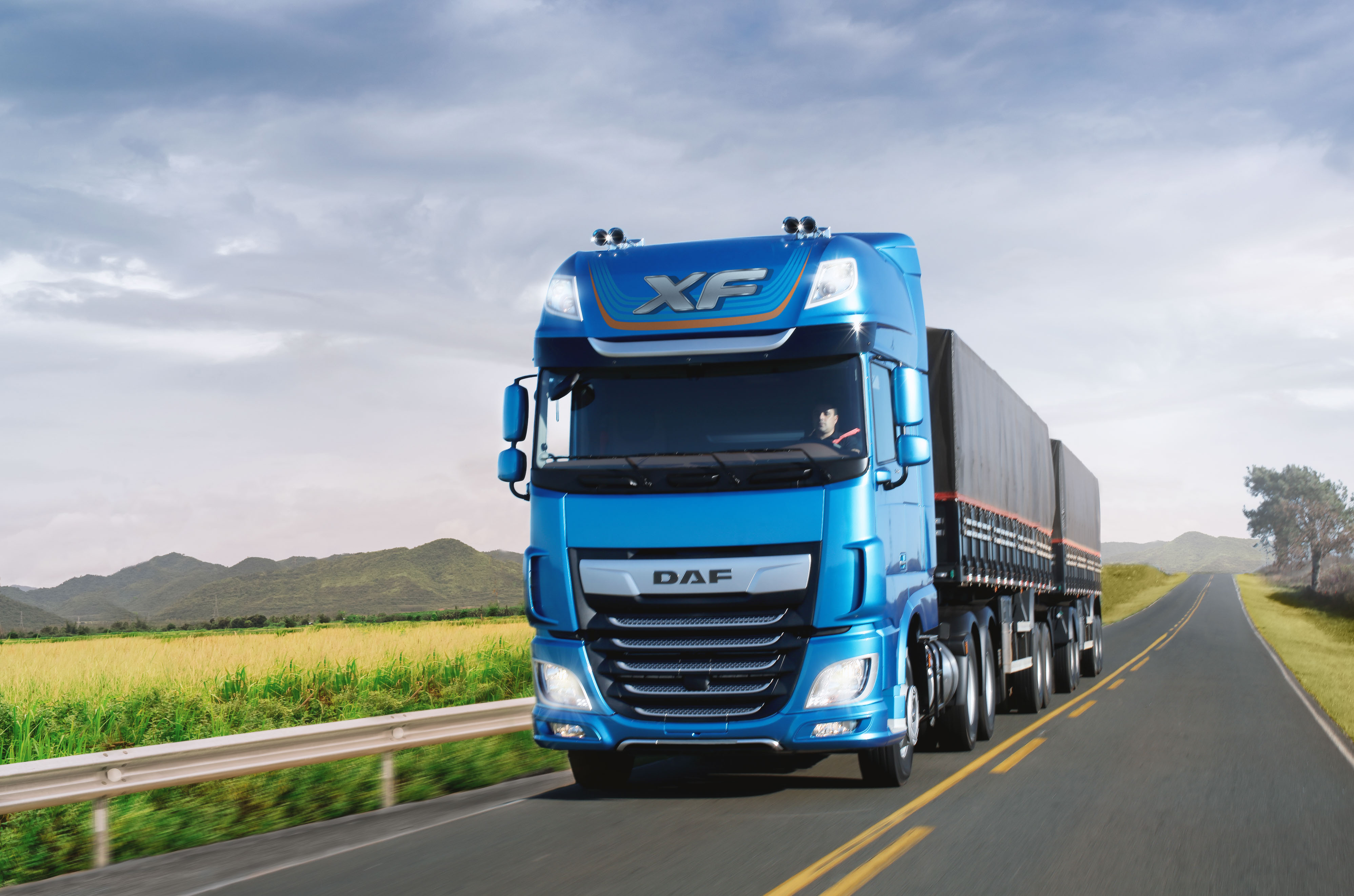 Novo-DAF-XF-Brasil-Externa-5